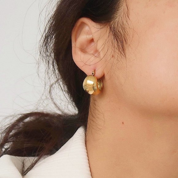 #NEW 18K Gold Plated Chunky Round Hoop Earrings - Picture 8 of 9